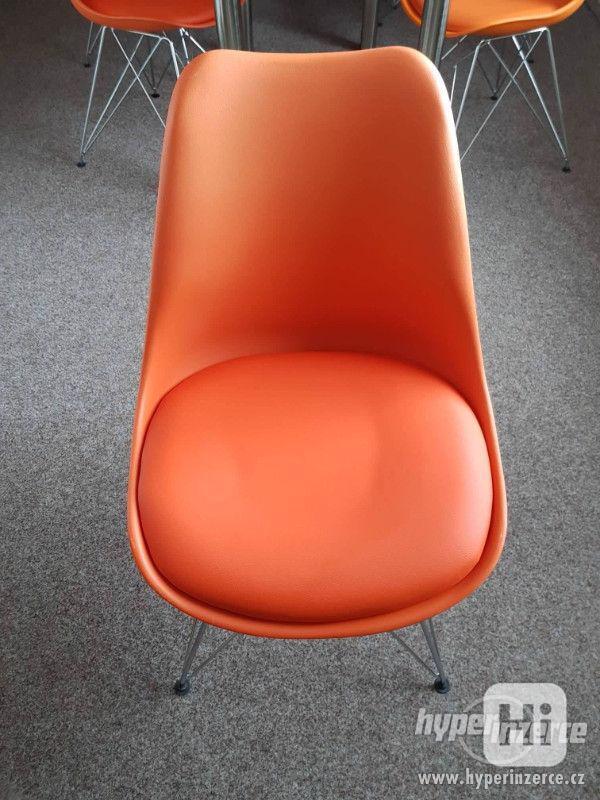 4 x Oranžové židle - foto 1
