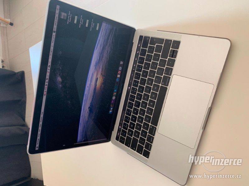 MacBook Pro 2018, 2,3GHz/8GB/512GB, 13palců - foto 1