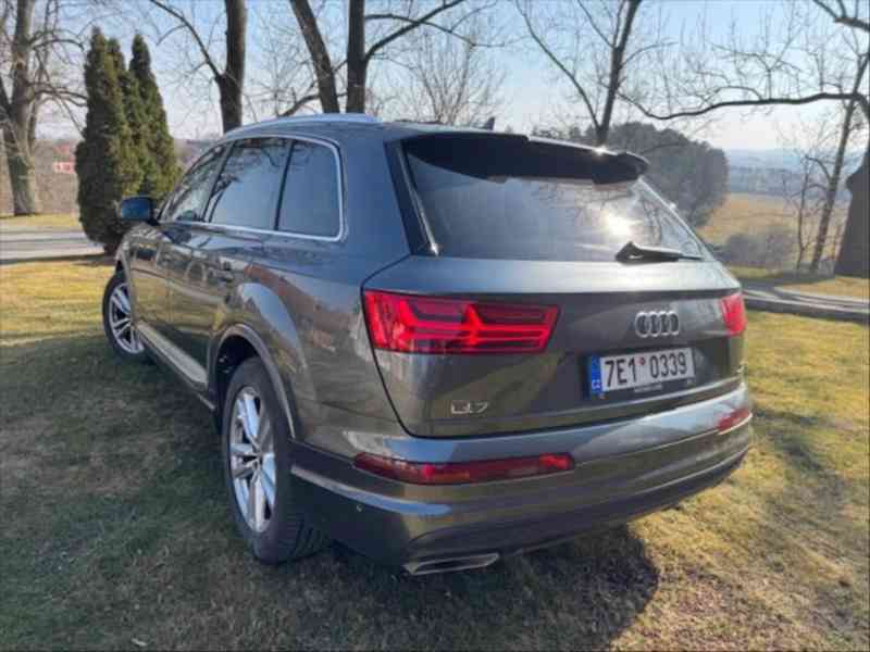 Audi Q7 3,0   TDI 200 Kw S-line - foto 2