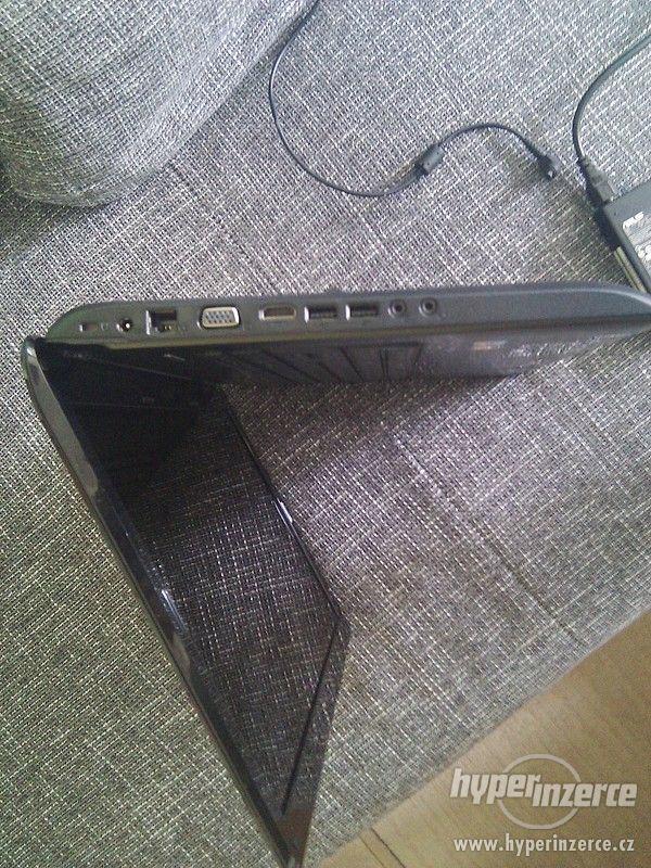 Výkonný 17" LED Asus K72J v TOP STAVU ! - foto 8