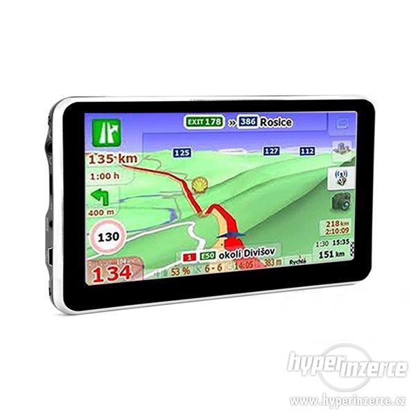 LUXUSNÍ 5" GPS NAVIGACE, 8GB, FM, 3D mapy- NOVÁ - foto 3