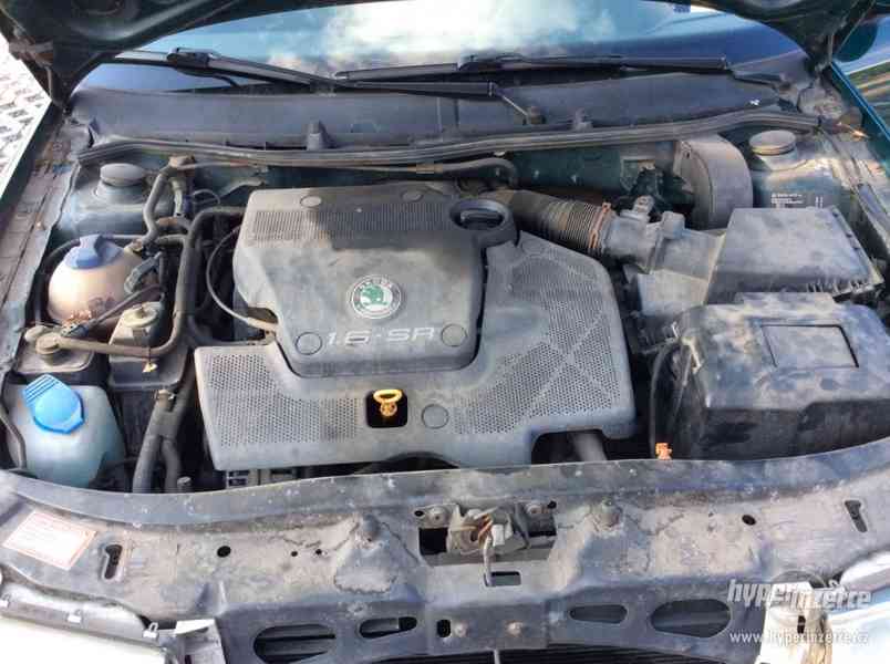 Škoda Octavia hatchback, 1.6, benzín, r. 2001, STK do 9/2021 - foto 14