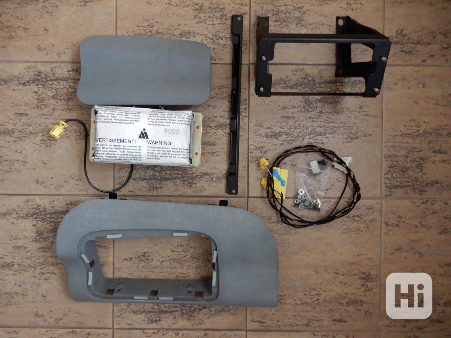 Airbag spolujezdce Felicia - foto 1