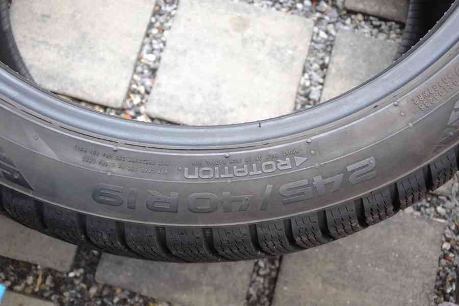 ZÁNOVNÍ zimní pneu 245/40R19 Nokian Snowproof P - foto 12