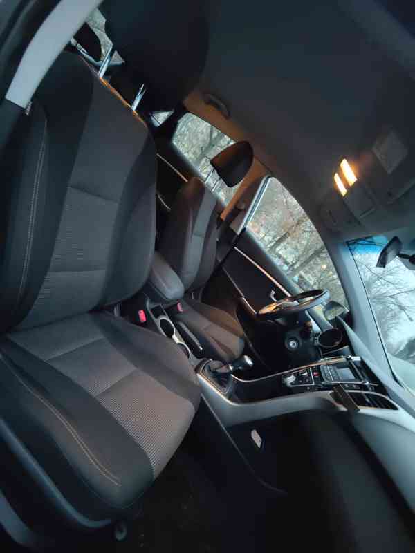 Hyundai i30, 1.6 CRDi, hatchback, 81 kW, r. 2016, 108 000 km - foto 13