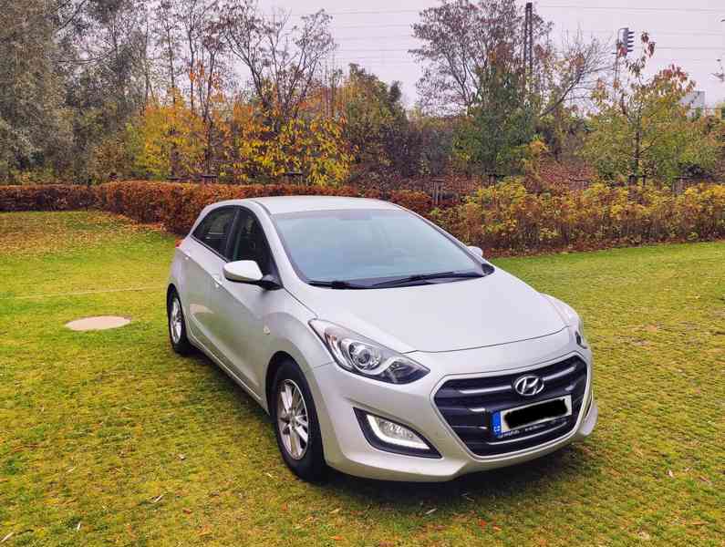 Hyundai i30, 1.6 CRDi, hatchback, 81 kW, r. 2016, 108 000 km - foto 4