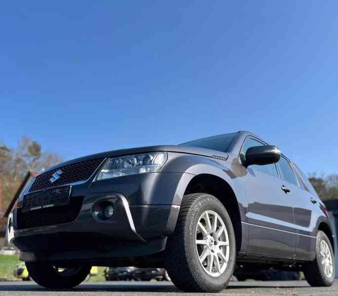 Suzuki Grand Vitara 2.4i 4x4 Club benzín 124kw - foto 10