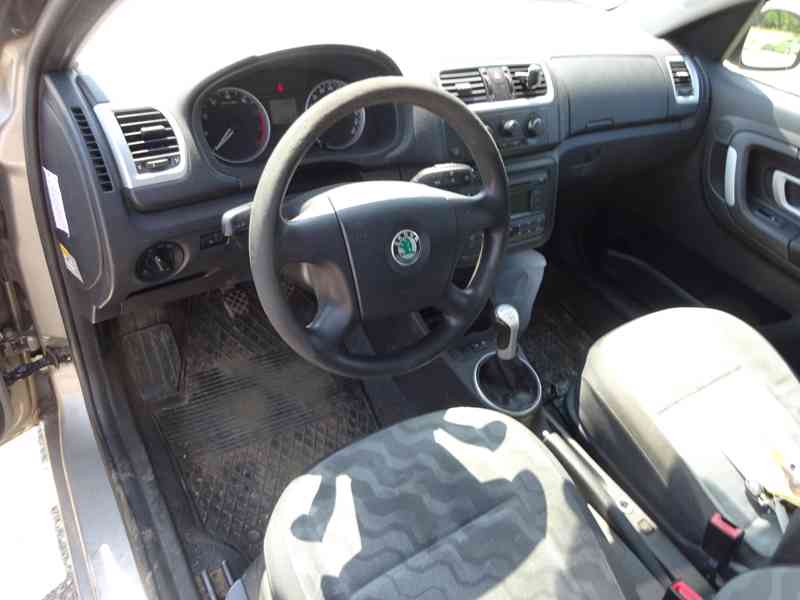 Škoda Roomster 1.4i 16V r.v.2007 (63 kw) 1.MAJITEL - foto 5