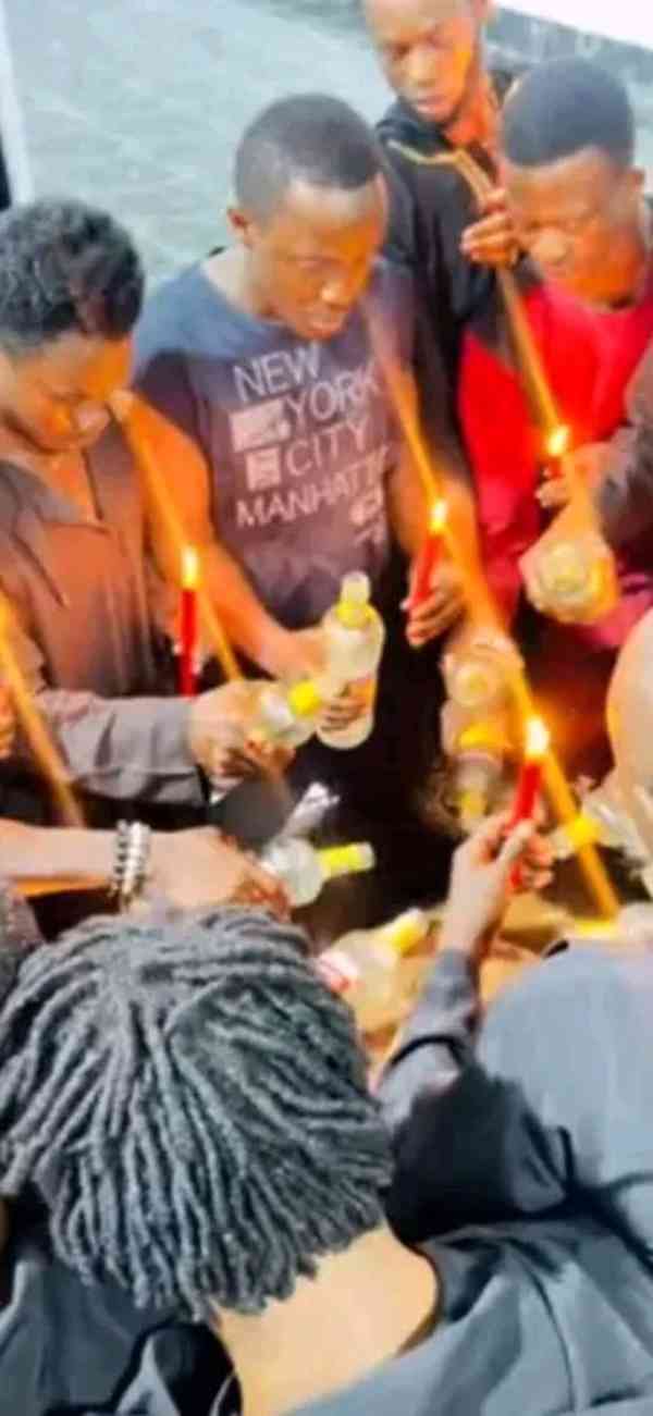 Real illuminati ageat in Uganda call 0755464713//0777464713
