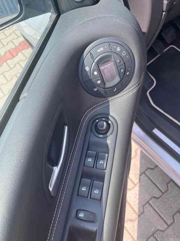 Renault Espace 2,0   dCi 110 kW 7míst - foto 7