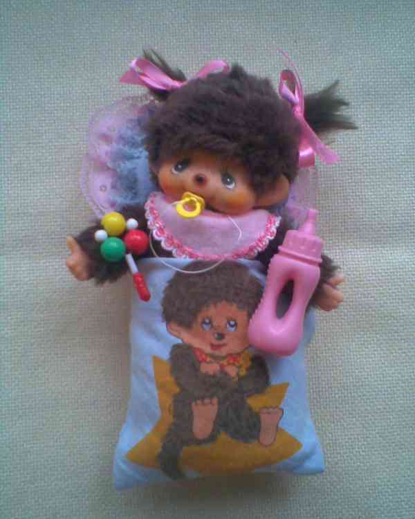 Monchhichi s nábytečkem - foto 10