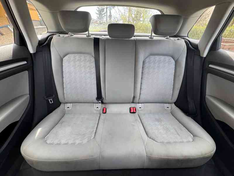 Audi A3 sportback, CZ, servisováno - foto 14