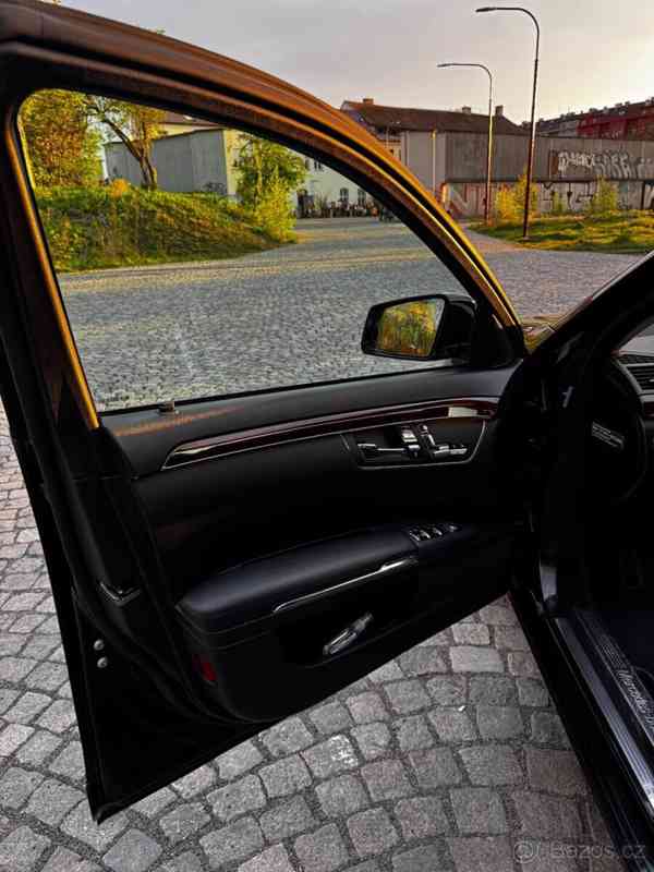 Mercedes-Benz Třídy S S 350L 4MATIC - foto 10