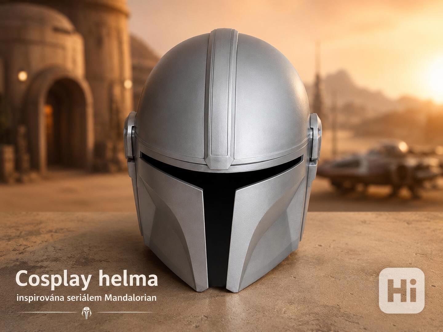 Dekorativní sci-fi helma – originální doplněk - foto 1