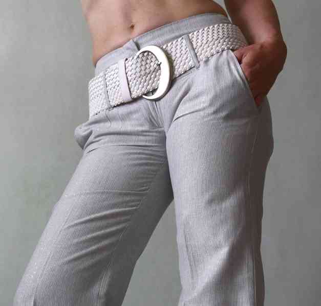 Nové letní šedé kalhoty se stříbrnou nitkou Orsay vel. 34 - foto 6
