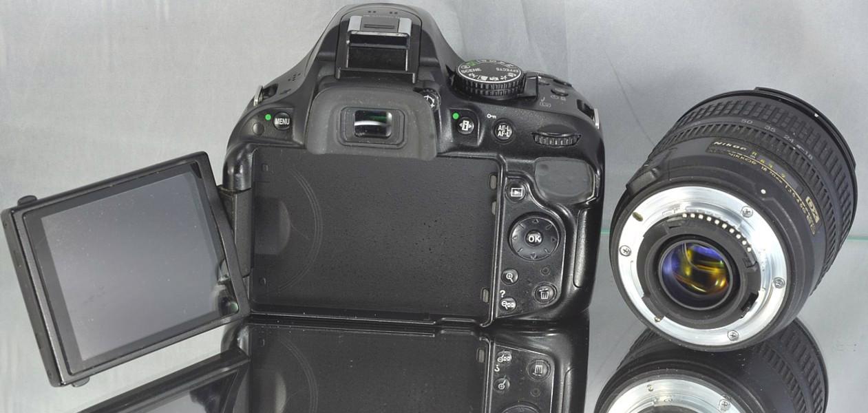 Nikon D5200 + AF-S 18-70mm  *45 000 Exp - foto 5