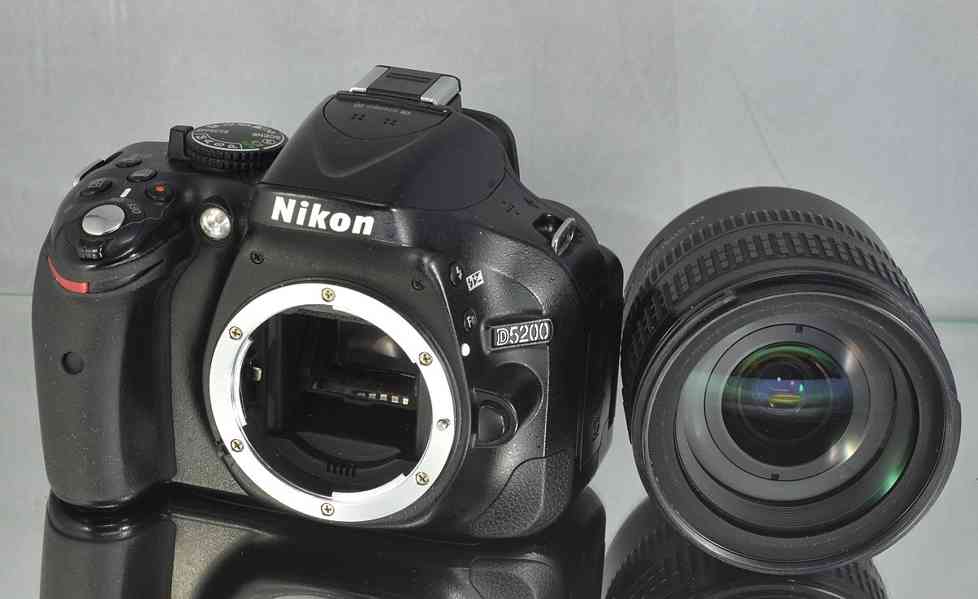 Nikon D5200 + AF-S 18-70mm  *45 000 Exp - foto 4