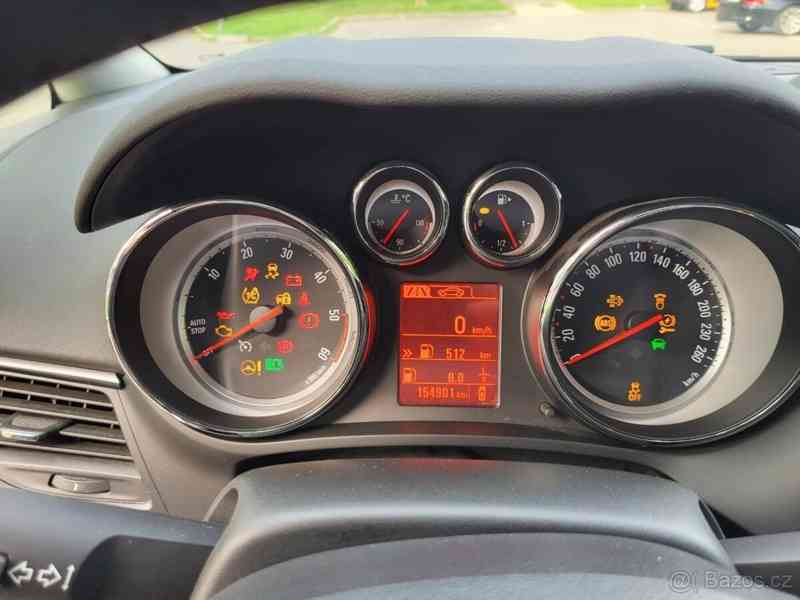 Opel Zafira 2,0   BiTurbo, 195 HP, 1. maj - foto 14