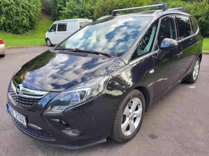 Opel Zafira 2,0   BiTurbo, 195 HP, 1. maj - foto 1