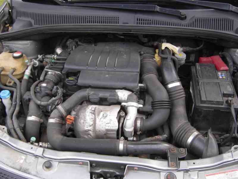 SUZUKI SX4 1.6 66kW - foto 9
