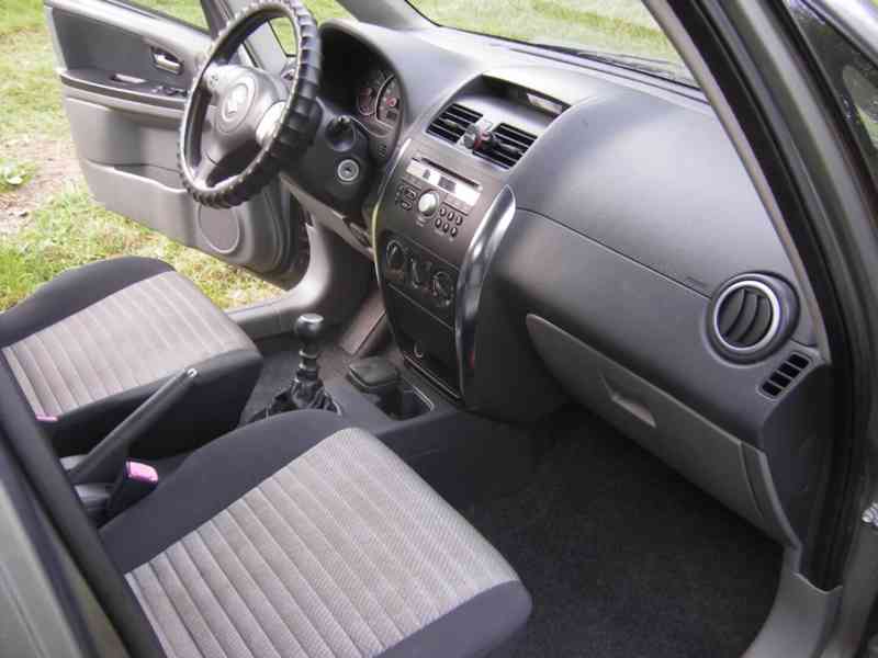 SUZUKI SX4 1.6 66kW - foto 6