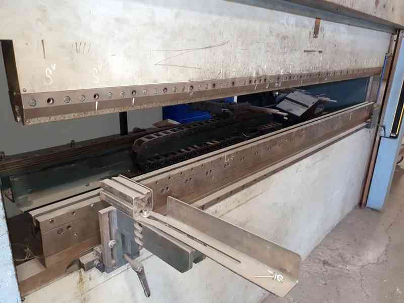 Safan SMK-K50-2550 TS1 - ohraňovací lis CNC - foto 3