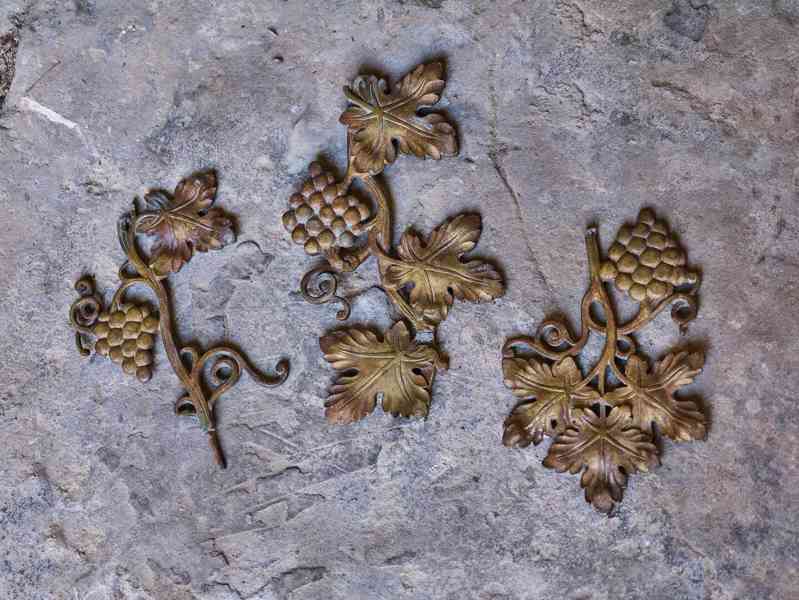 Těžké bronzové zábradlí s motivem vinné révy - 308 cm - foto 10