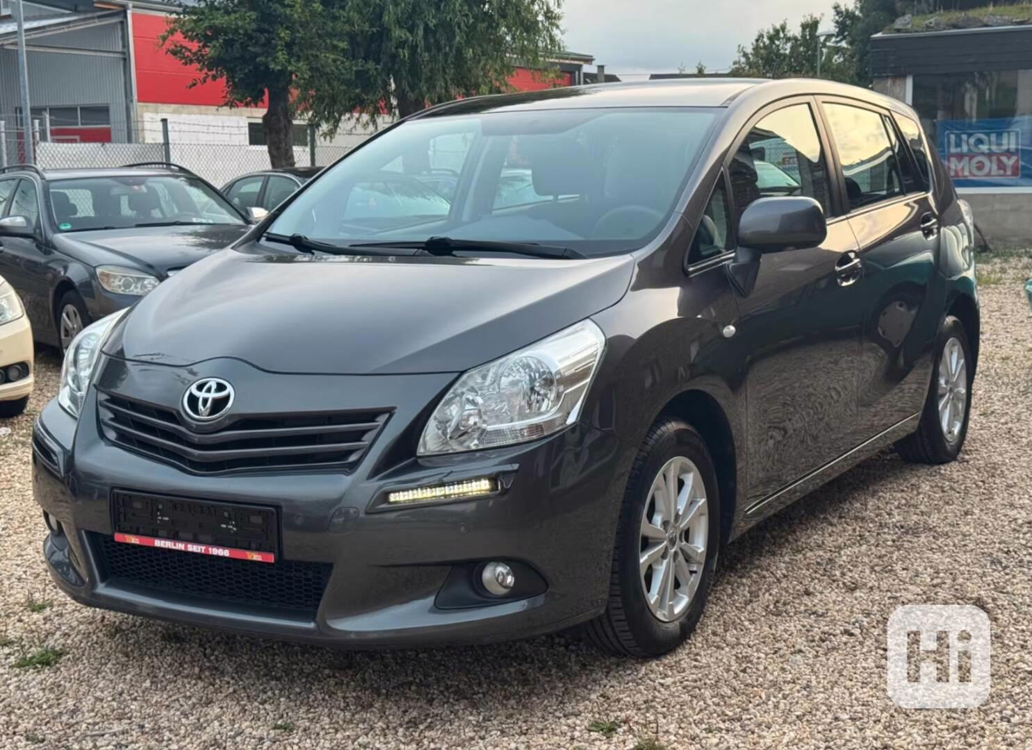 Toyota Verso 1,8i Edition benzín 108kw - foto 1