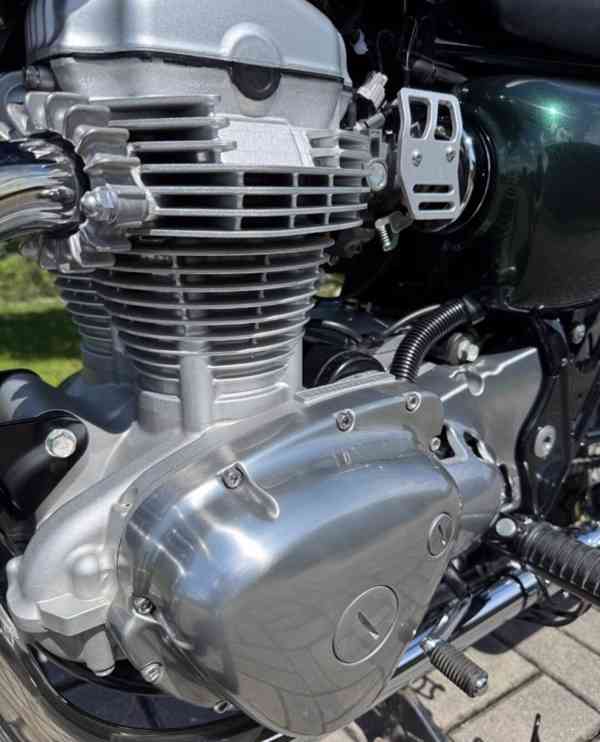 Kawasaki W 800 - foto 12