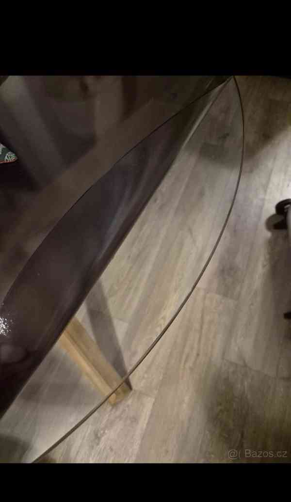 Jídelní stůl - foto 4