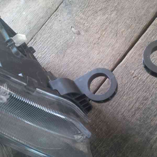 xenony skoda octavia 3 12-20 LED bez LED i FULL LED - foto 4