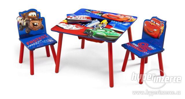 Dětský stoleček a 2 židličky Auta Cars - foto 1