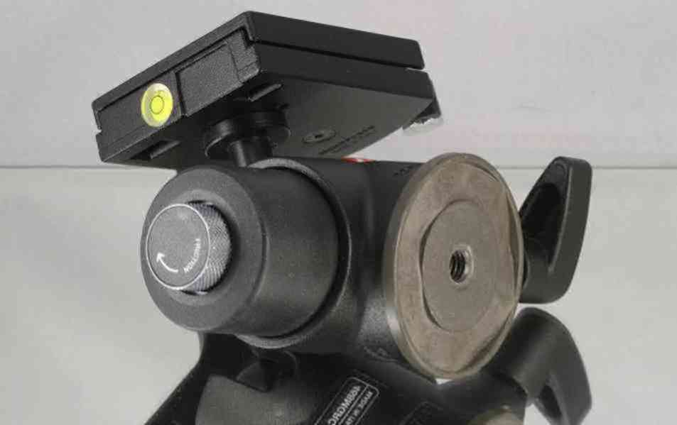Manfrotto 468MGRC4 *hydrostatická kulová hlava*nosnost: 16KG - foto 5