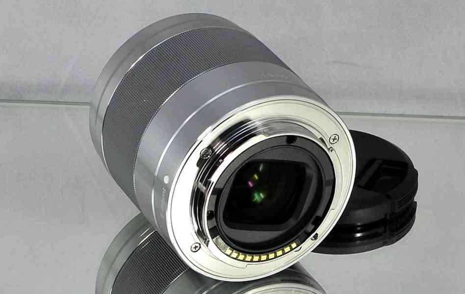 Sony E 50mm f/1,8 OSS *APS-C *SteadyShot*E mount - foto 5