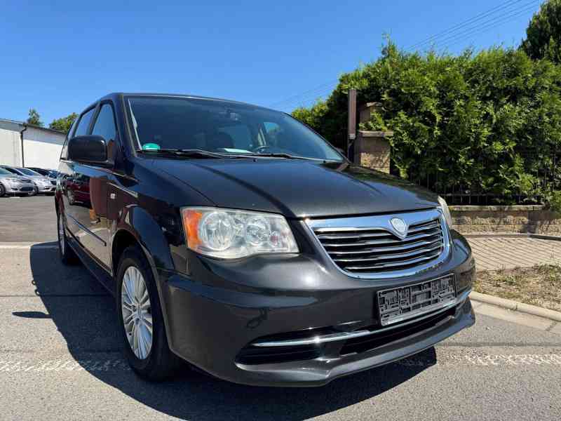 Chrysler Lancia Voyager 3,6 RT Kůže EU New 2012  - foto 6