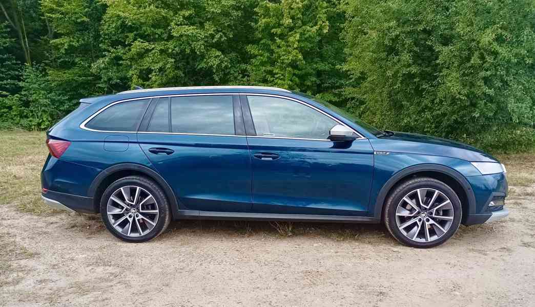 Škoda Octavia SCOUT 2.0 TSI, automat, 4x4, po 1. maj. - foto 23