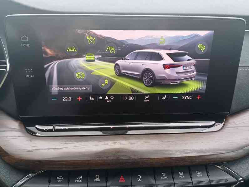 Škoda Octavia SCOUT 2.0 TSI, automat, 4x4, po 1. maj. - foto 12
