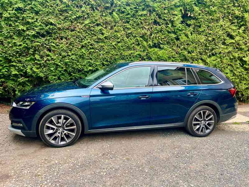 Škoda Octavia SCOUT 2.0 TSI, automat, 4x4, po 1. maj. - foto 23