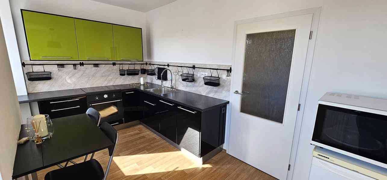 PRONÁJEM ATYPICKÉHO BYTU 1+KK, BRNO-STŘED  - foto 2