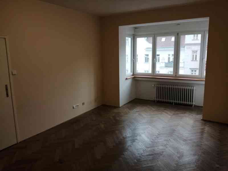 Pronájem 3+1, ulice Merhautova, Černá Pole, 80 m2, balkon, k - foto 4