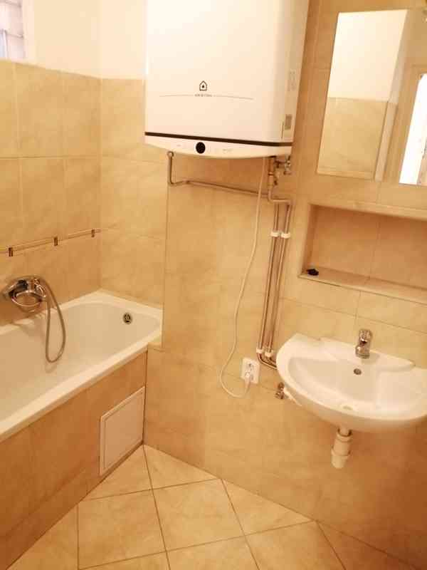 Pronájem 3+1, ulice Merhautova, Černá Pole, 80 m2, balkon, k - foto 8