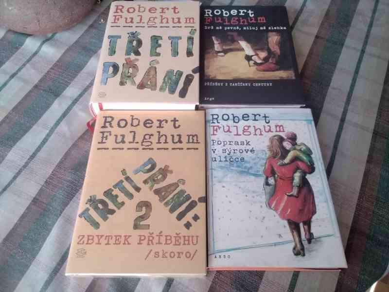 4x kniha od Roberta Fulghuma