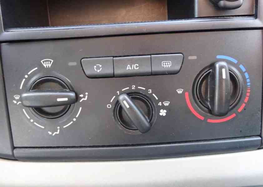 Citroën Berlingo, 1.6 HDI (55 KW) r.v.2009 Koupeno v ČR - foto 8