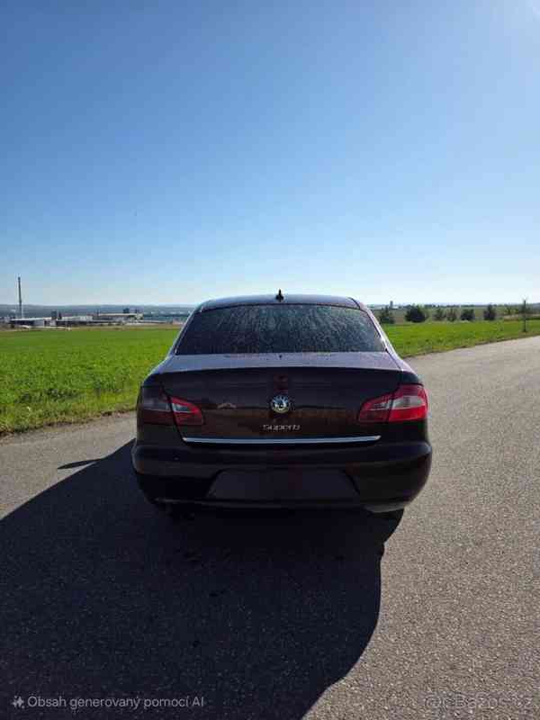 Škoda Superb 2,0 TDI sedan 125kw automat - foto 10