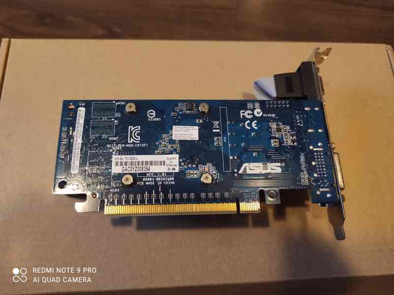 Grafická karta Asus NVIDIA GeForce G210 - foto 2