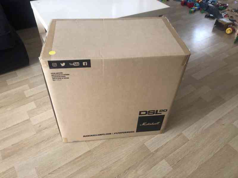 Prodám celo lampové kytarové kombo Marshall DSL20CR - foto 4