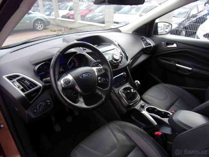 Ford Kuga 2,0   TDCI 4x4 titanium se střešním - foto 3
