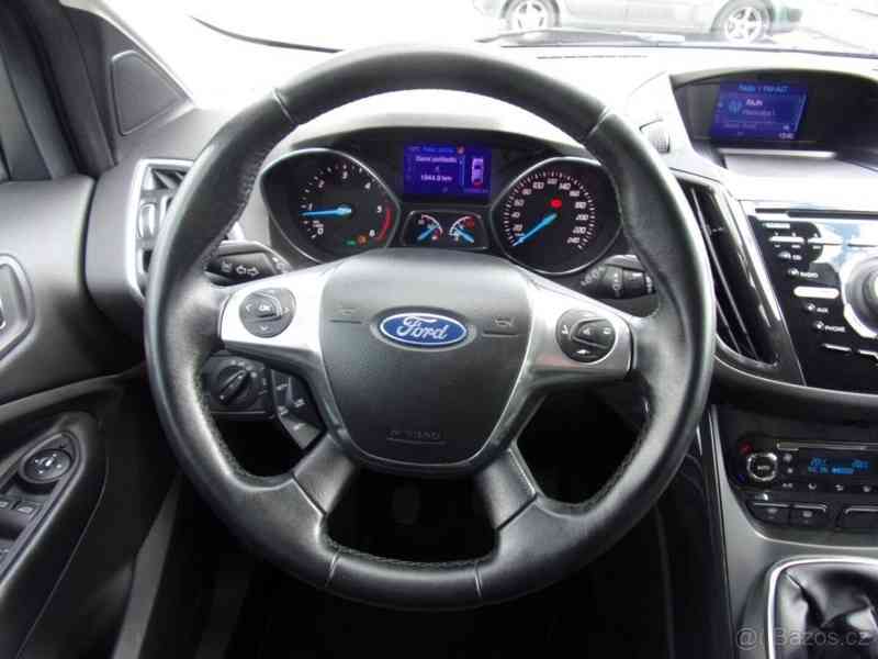 Ford Kuga 2,0   TDCI 4x4 titanium se střešním - foto 4