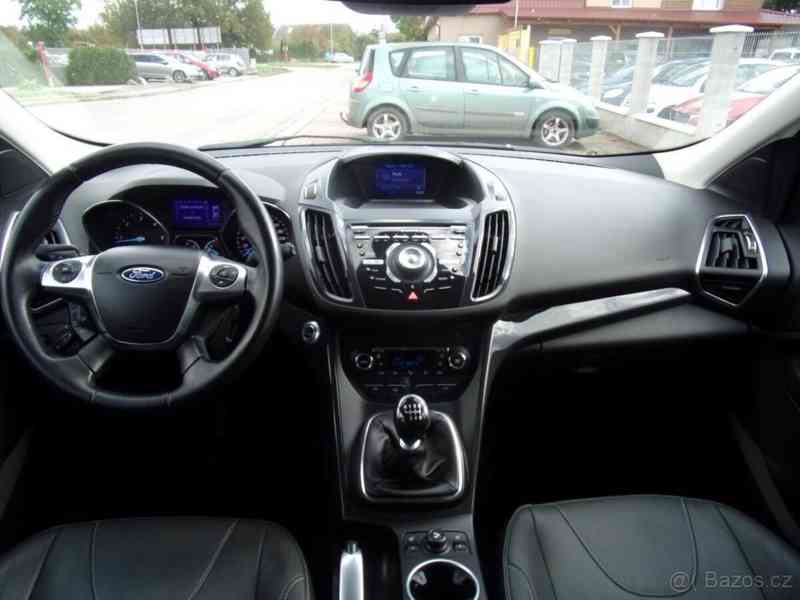 Ford Kuga 2,0   TDCI 4x4 titanium se střešním - foto 5