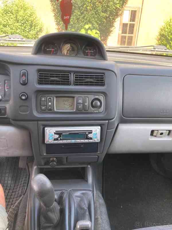 Mitsubishi Pajero 2,5 SPORT - foto 12